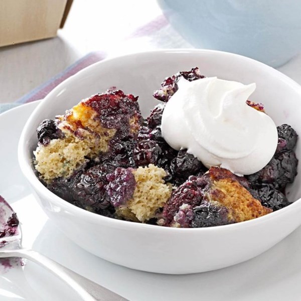 Pressure-cooker black & blue cobbler