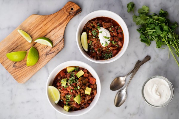 Pressure cooker classic beef chili recipe