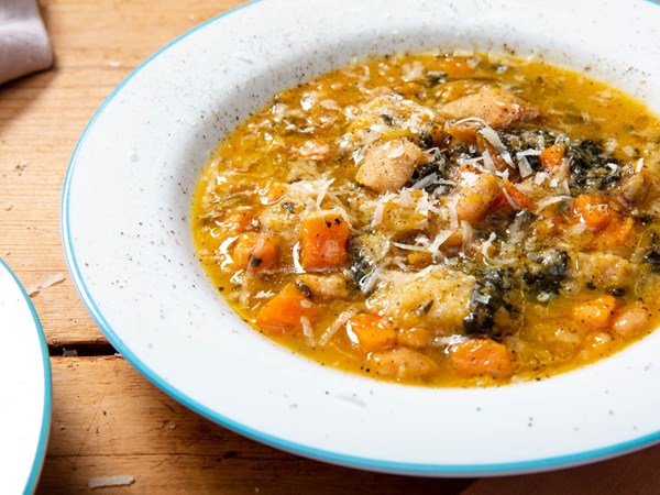 Pressure cooker Tuscan bean and vegetable stew (Ribollita)