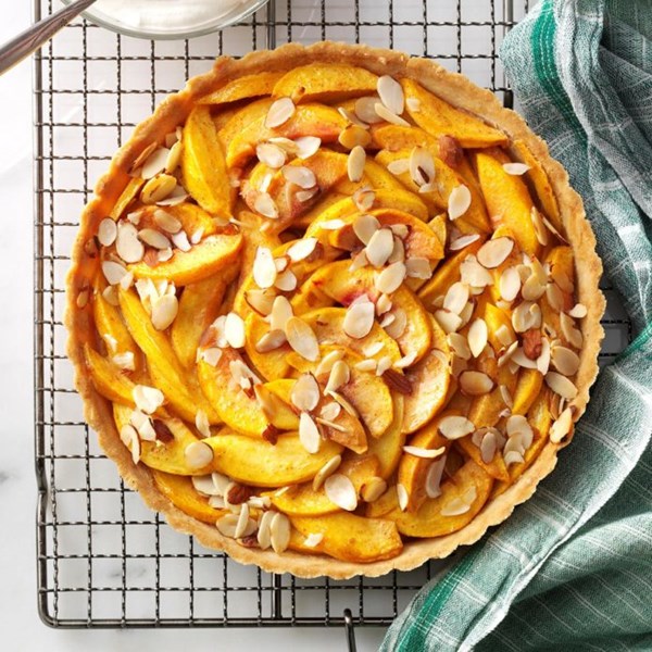 Pretty peach tart