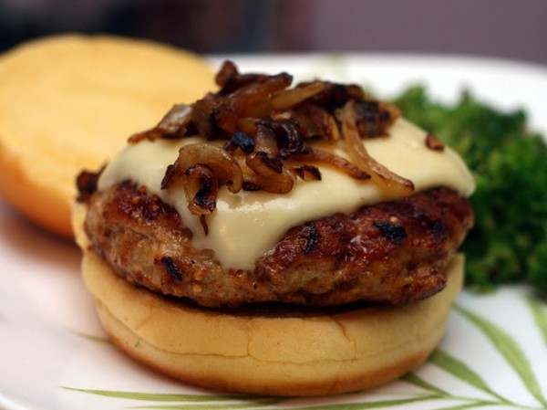 Pretzel & mustard spiked chicken burgers