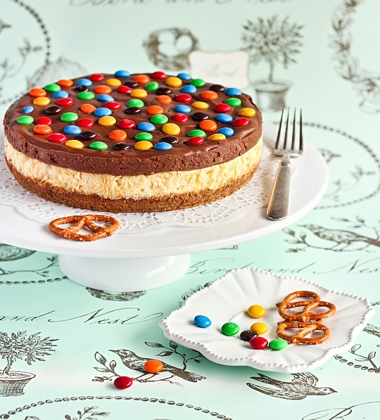 Pretzel and M&M chocolate cheesecake