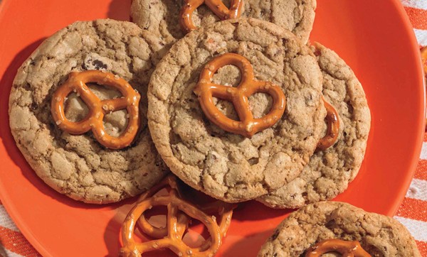 Pretzel chocolate chunk cookies