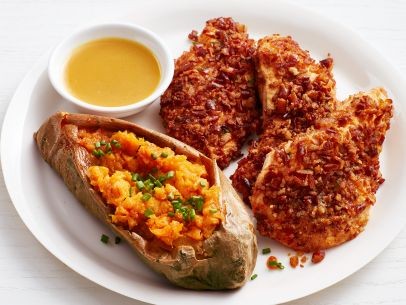 Pretzel-crusted turkey cutlets