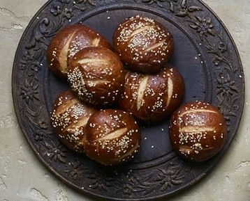 Pretzel rolls