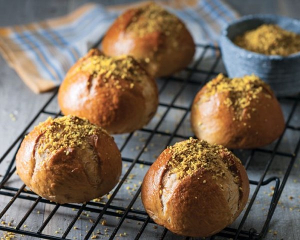 Pretzel rolls