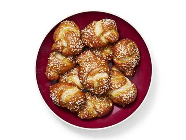 Pretzel rolls 