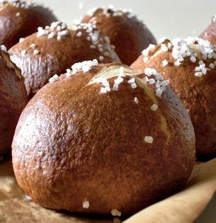 Pretzel rolls