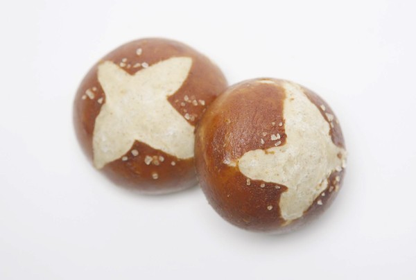 Pretzel rolls 