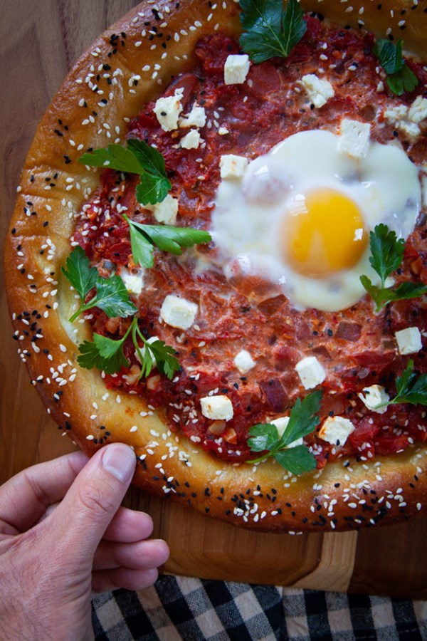 Pretzel shakshuka [tomato sauce]