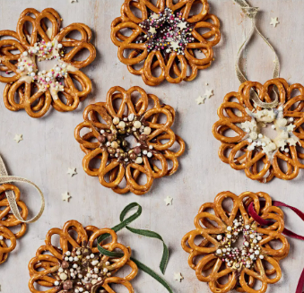 Pretzel wreaths