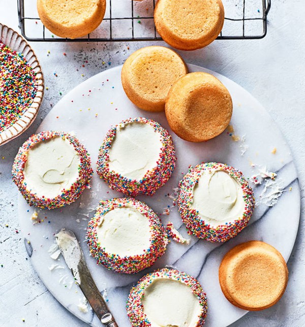 Pride mini cakes