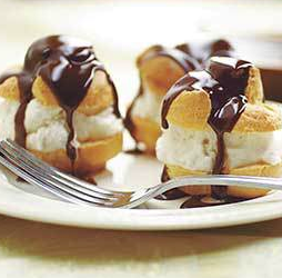 Profiteroles