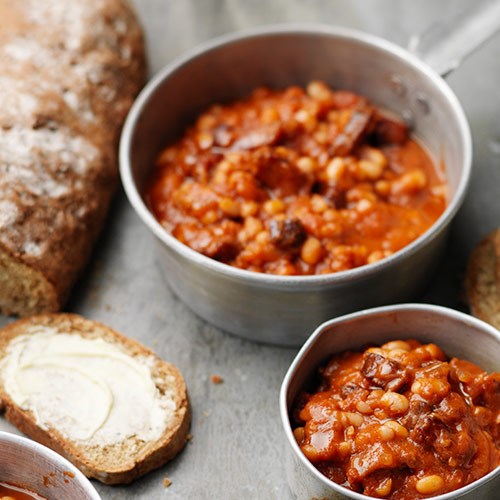 Proper baked beans on soda bread toast