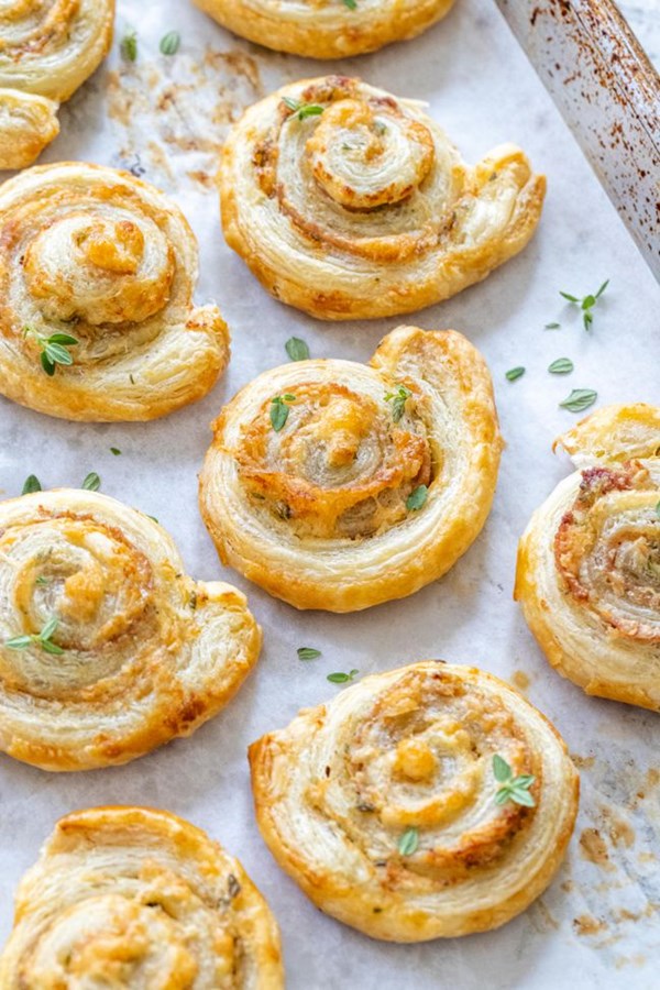 Prosciutto and cheese puff pastry pinwheels