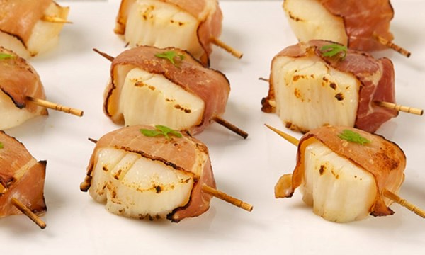 Prosciutto scallops