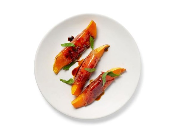 Prosciutto-wrapped butternut squash 