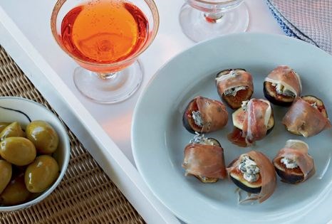 Prosciutto-wrapped figs and Gorgonzola