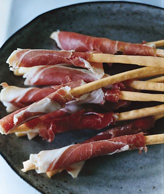 Prosciutto-wrapped grissini