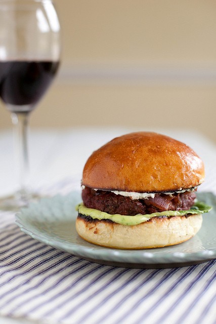 Provençal burger