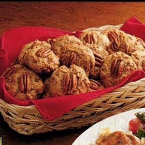 Prune-pecan cookies