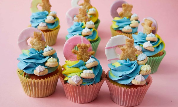 Psychedelic marble cupcakes