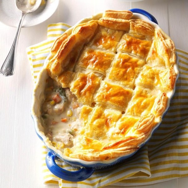 Puff pastry chicken potpie