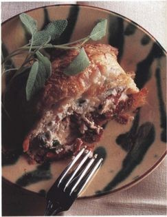 Puffed ricotta and Gorgonzola roll with sun-dried tomatoes