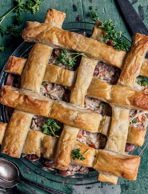 Puffy chicken pot pie