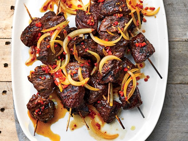 Pulehu steak tips with Maui onion finadene sauce