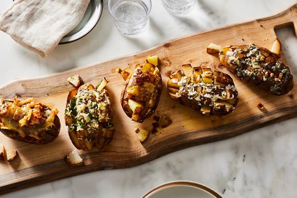 Pull-apart cheesy baked potatoes