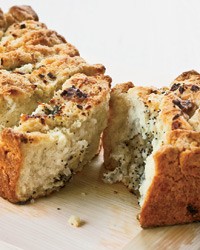 Pull-apart cheesy onion bread