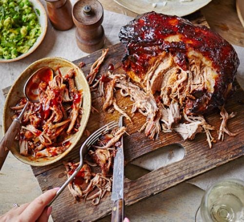 Pull-apart pork with honey chipotle 
