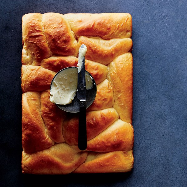 Pull-apart rolls