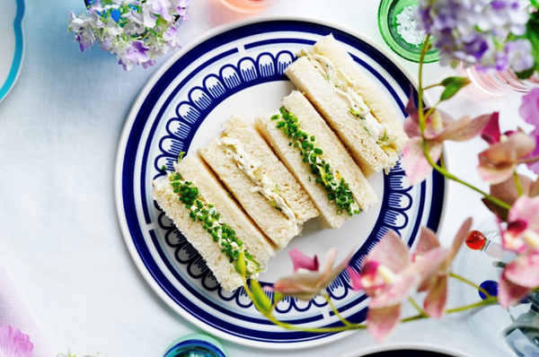 Pulled chicken, iceberg, preserved lemon and tarragon mayo finger sandwiches