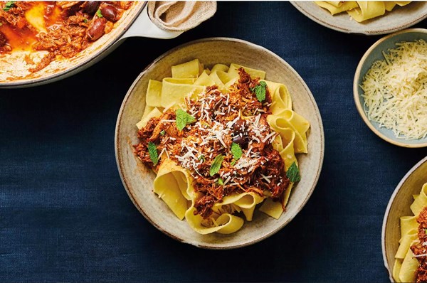 Pulled lamb & aubergine ragù
