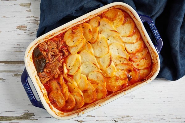  Pulled lamb, preserved lemon, aubergine and tomato hotpot