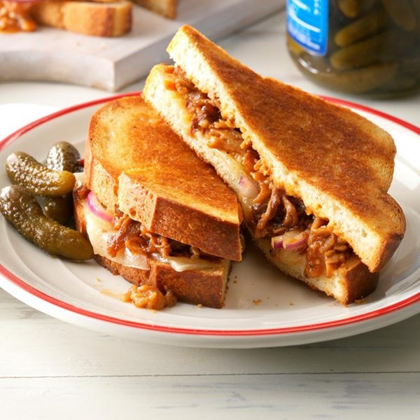 Pulled pork grilled cheese