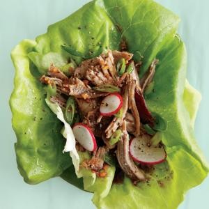 Pulled pork lettuce wraps