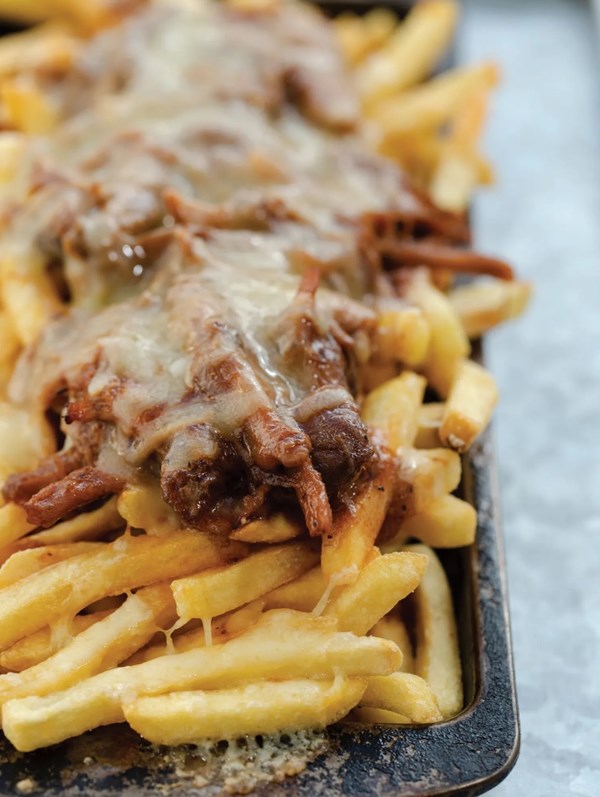 Pulled pork loaded fries