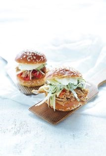 Pulled pork with apple and fennel slaw