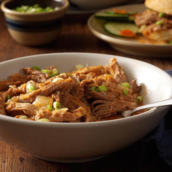 Pulled pork with ginger sauce