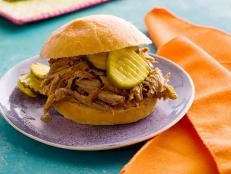 Pulled pork with mango BBQ sauce