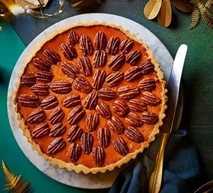 Pumpkin & pecan cheesecake pie