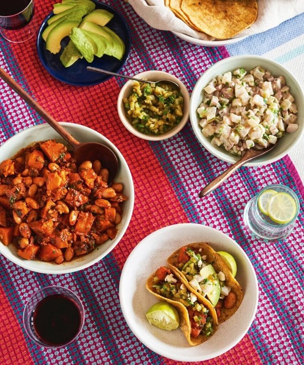 Pumpkin, ancho & white bean corn tortillas with green chilli salsa