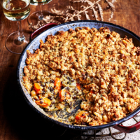Pumpkin and black lentil crumble pie