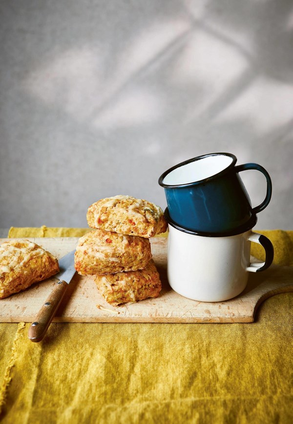 Pumpkin, cheese and rosemary scones