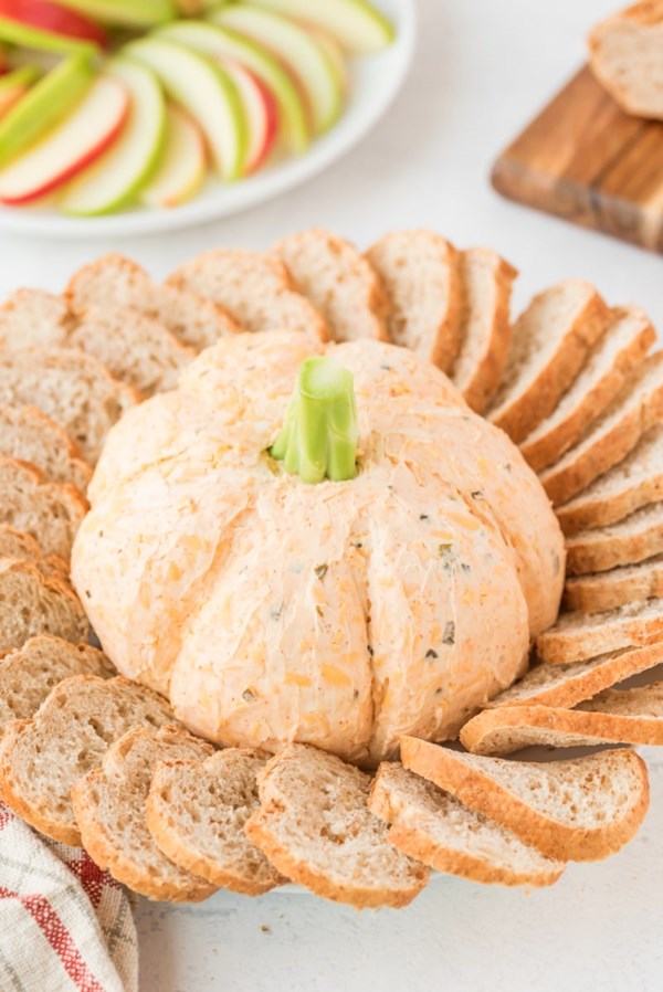Pumpkin cheese ball