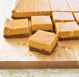 Pumpkin cheesecake bars