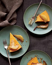 Pumpkin cheesecake with brown-butter pears